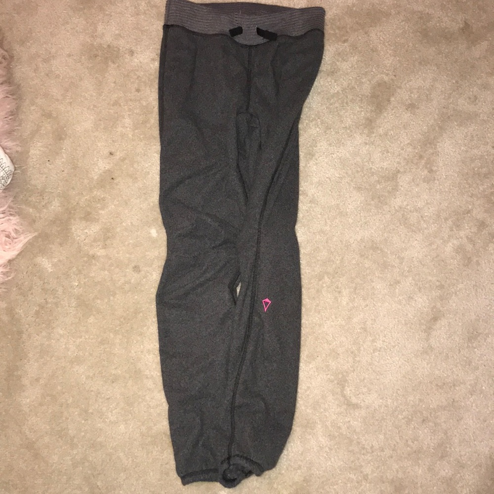 Ivivva joggers